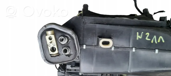 Mercedes-Benz E W211 Scatola climatizzatore riscaldamento abitacolo assemblata A2118300262