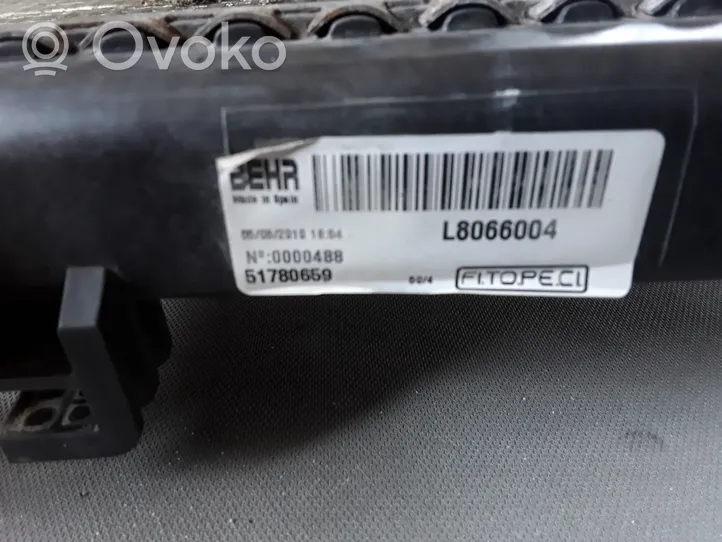Peugeot Bipper Radiateur de refroidissement 51780659