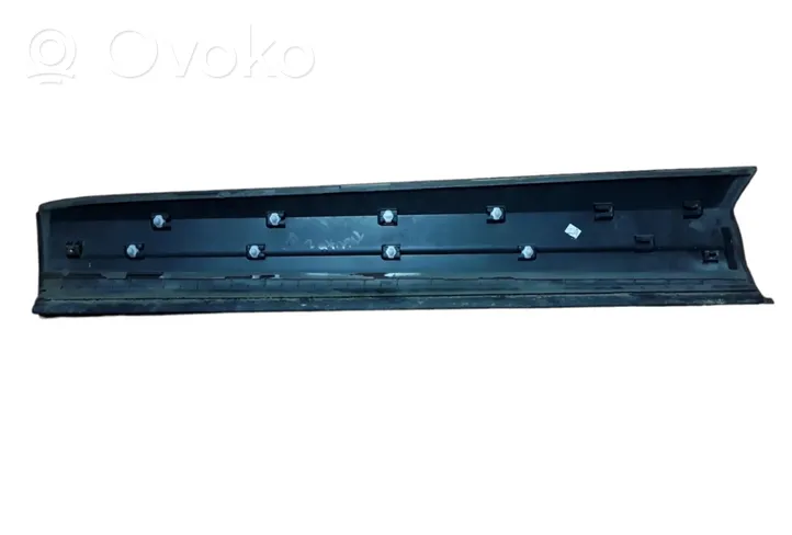 Volkswagen Tiguan Aizmugurē durvju dekoratīvā apdare (moldings) 5N0854940A