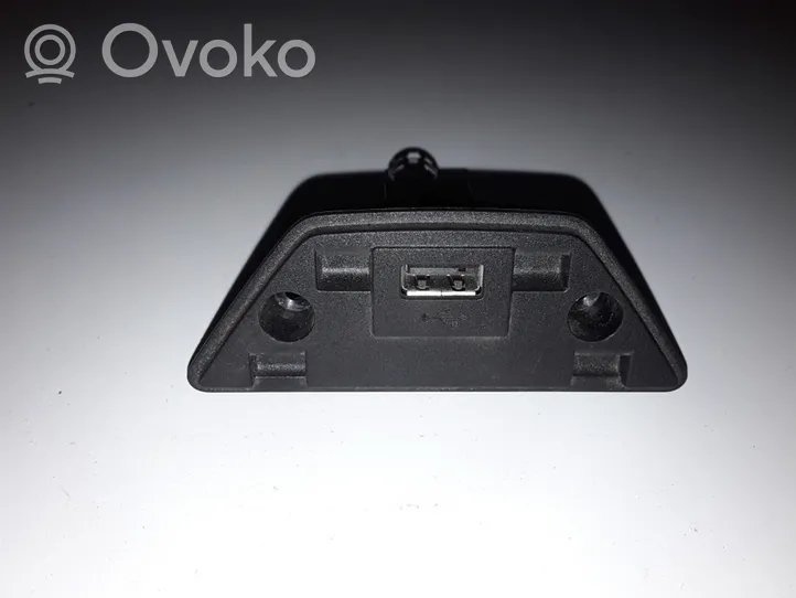 Skoda Citigo USB-Anschluss 5Q0035726N