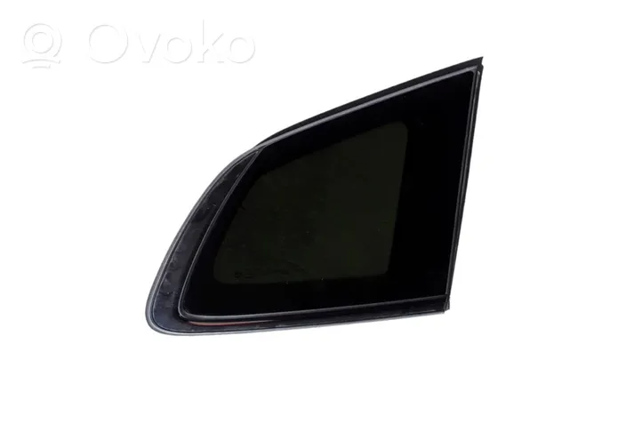 KIA Carens III Rear side window/glass 87820A4120