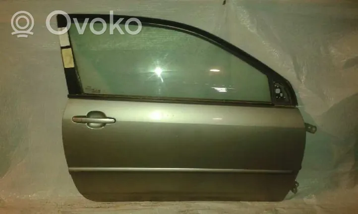 Toyota Corolla E110 Priekinės durys 