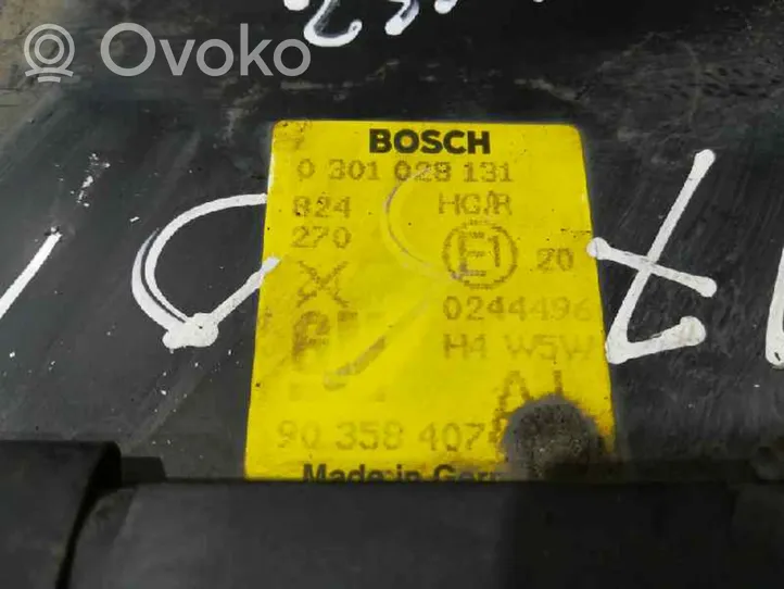 Opel Vectra A Phare frontale 0301028131
