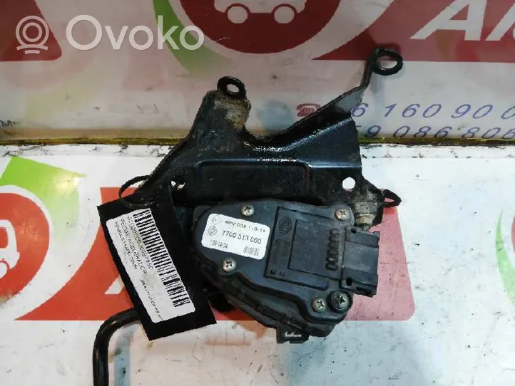 Renault Trafic I Pedale dell’acceleratore 7700313060