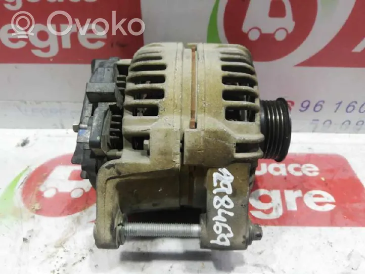 Opel Astra H Alternator 13156053