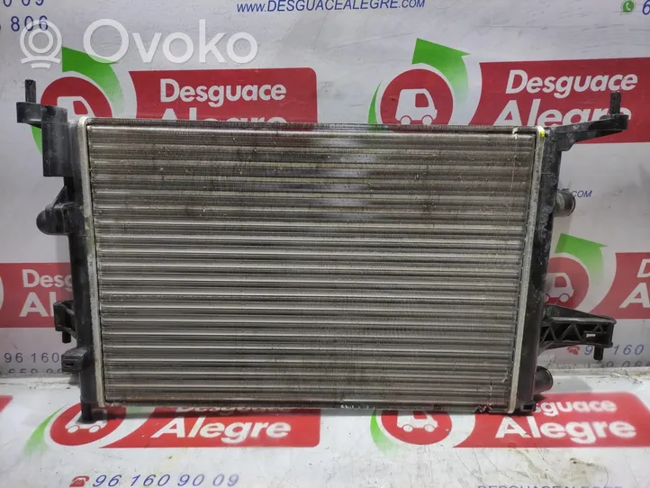 Citroen Xsara Picasso Radiateur de refroidissement 