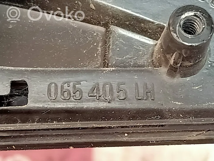 Opel Tigra B Etuoven sähköinen sivupeili 065405LH