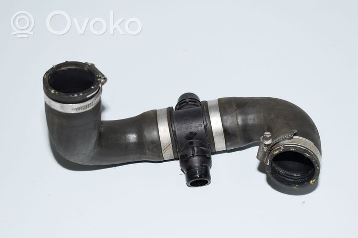 BMW 3 F30 F35 F31 Tuyau de liquide de refroidissement moteur 4615722