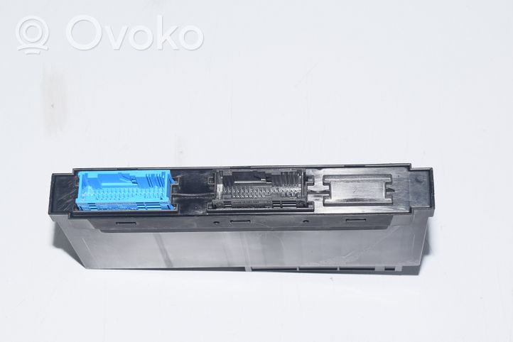 BMW 1 E82 E88 Module confort 9253477