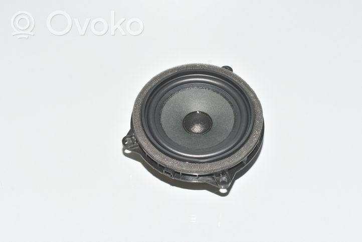 BMW i3 Garsiakalbis (-iai) priekinėse duryse 8715685