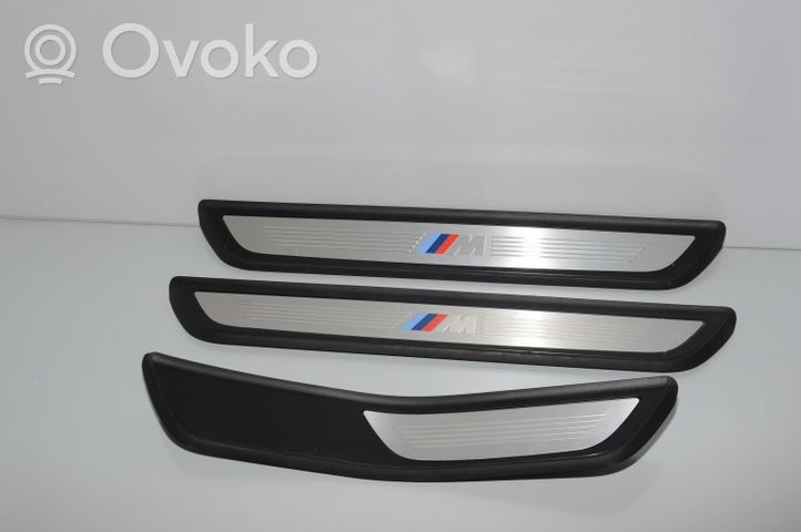 BMW 6 F06 Gran coupe Garniture de protection de seuil intérieur 8053575