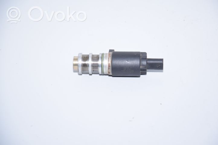 BMW 3 F30 F35 F31 Vacuum valve 7596899