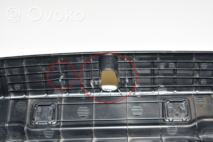 BMW 7 G11 G12 Osłona pasa bagażnika 7376660