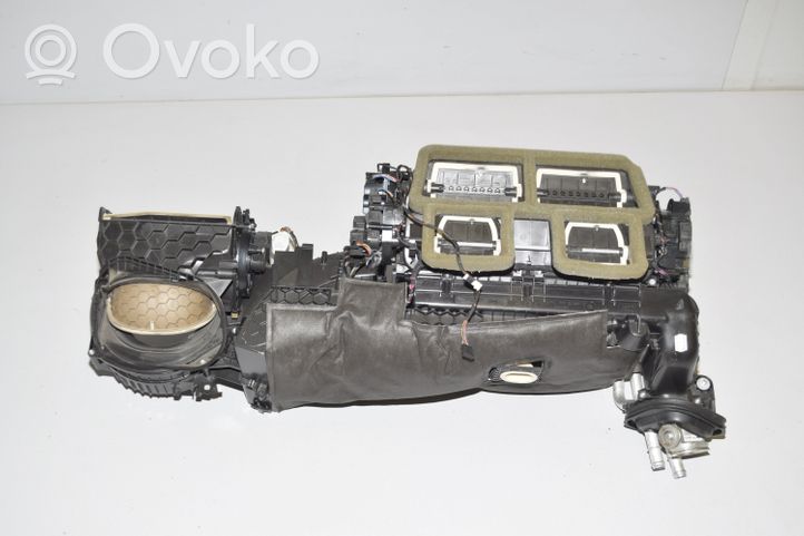 BMW 4 F32 F33 Salono oro mazgo komplektas 