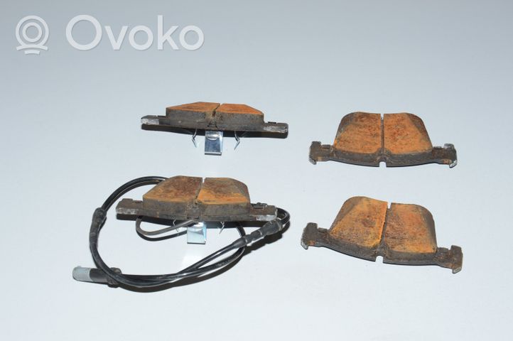 BMW X3 F25 Brake pads (front) 6859182