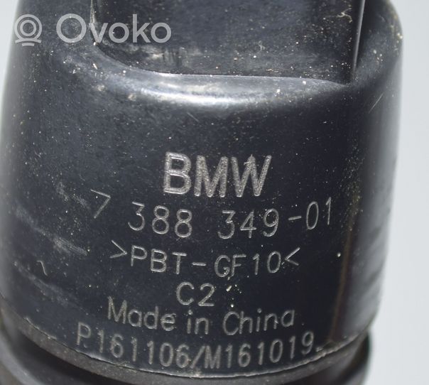 BMW i3 Pompa spryskiwacza szyby przedniej / czołowej 73883498