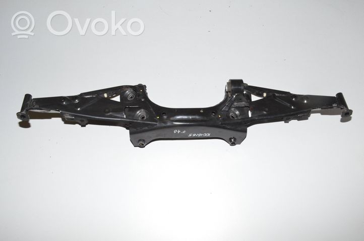 BMW 2 F46 Rama pomocnicza tylna 6862558