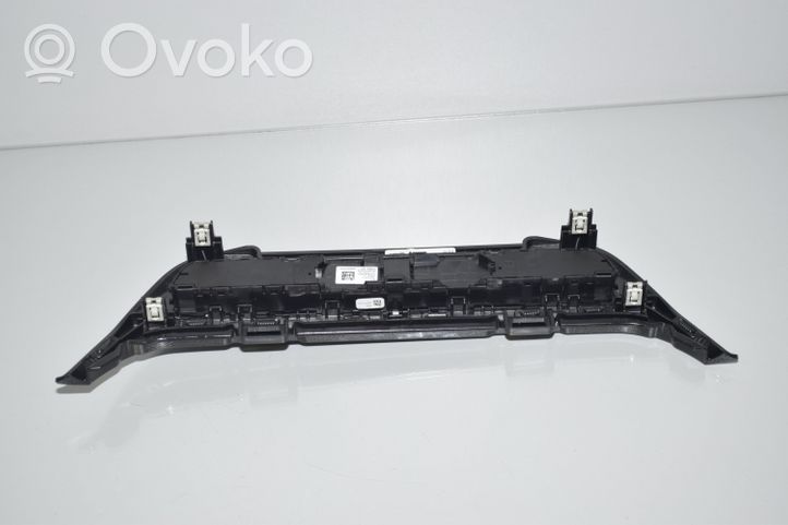 BMW iX3 G08 Radio/CD/DVD/GPS-pääyksikkö 5A47C37