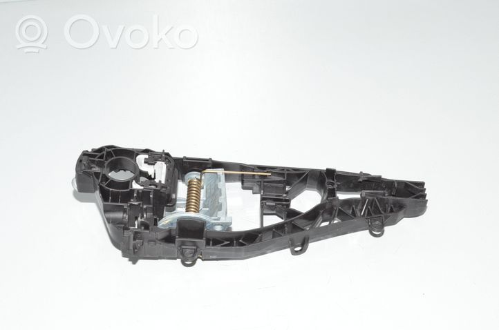 BMW 2 F45 Klamka/wspornik zewnętrzny drzwi przednich 7293186