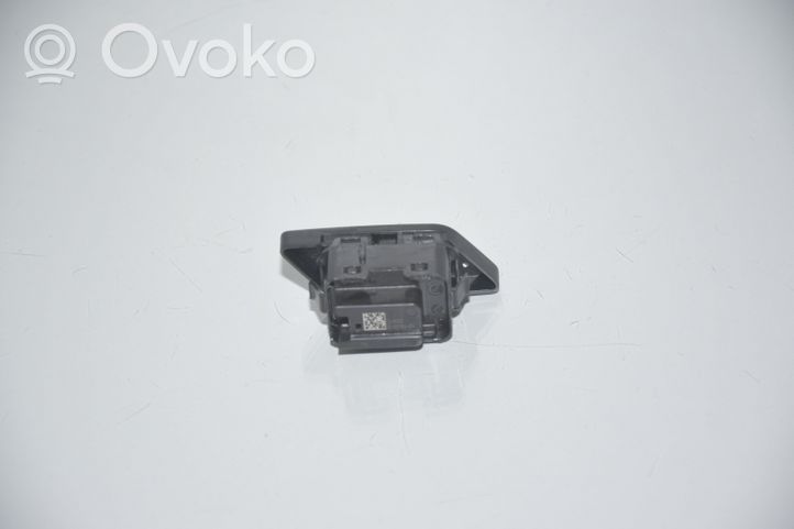BMW iX3 G08 Interrupteur de verrouillage centralisé 9386781