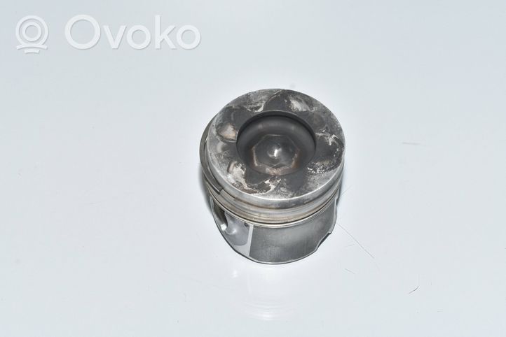 BMW 7 F01 F02 F03 F04 Piston 7805331