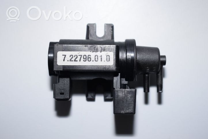 BMW 7 E38 Solenoīda vārsts 