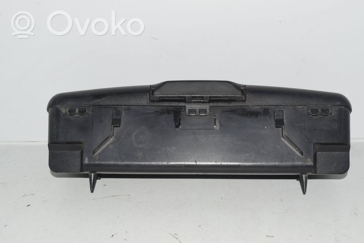 BMW 5 E39 First aid kit 8176553