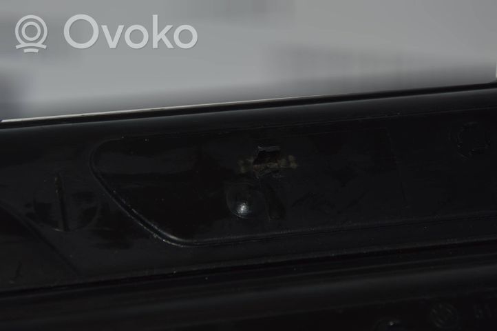 BMW 3 E46 Priekinio slenksčio apdaila (vidinė) 8204113