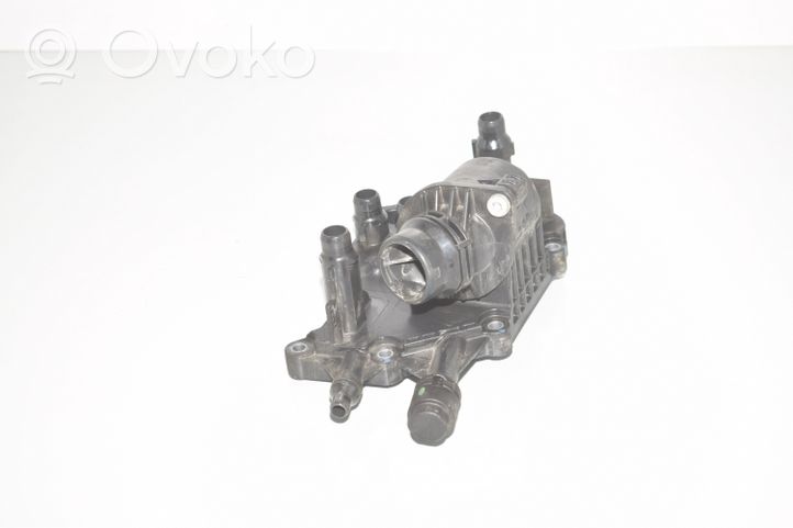 BMW X7 G07 Termostat / Obudowa termostatu 