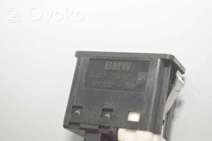 BMW X6 F16 USB socket connector 