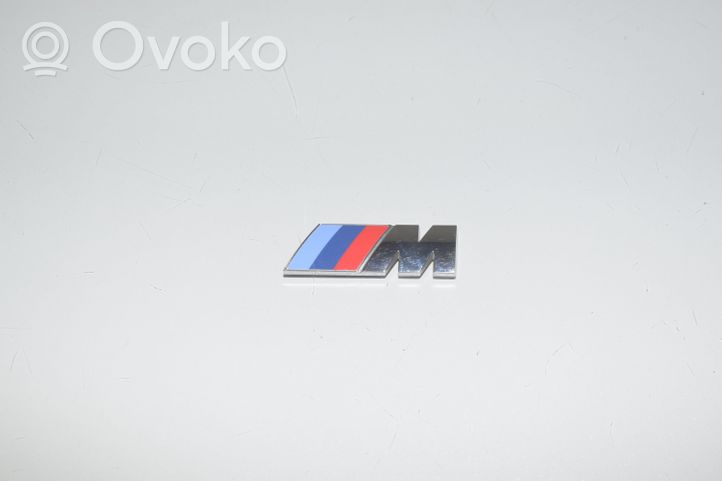 BMW X5 G05 Gamintojo ženkliukas/ modelio raidės 