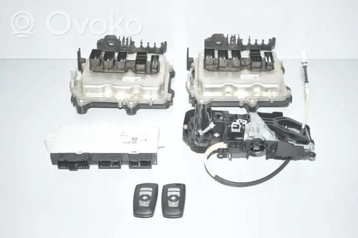 BMW 5 F10 F11 Kit centralina motore ECU e serratura 