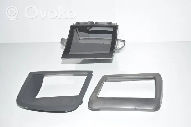 BMW 5 F10 F11 Moldura del monitor frontal 