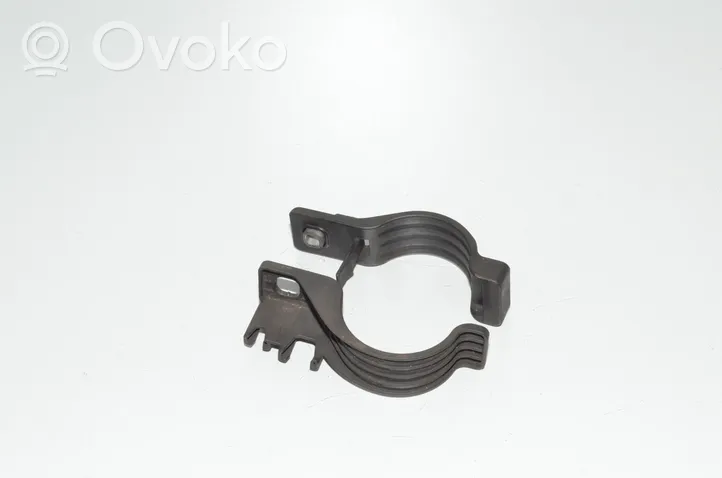 BMW 5 GT F07 Fuel filter bracket/mount holder 