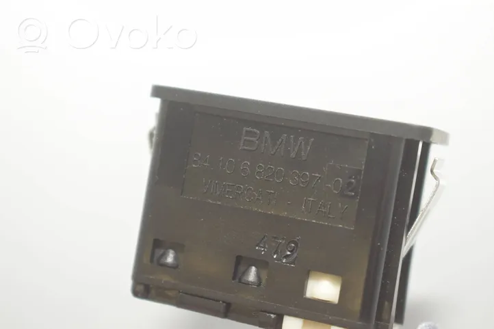 BMW i3 Gniazdo / Złącze USB 6820397