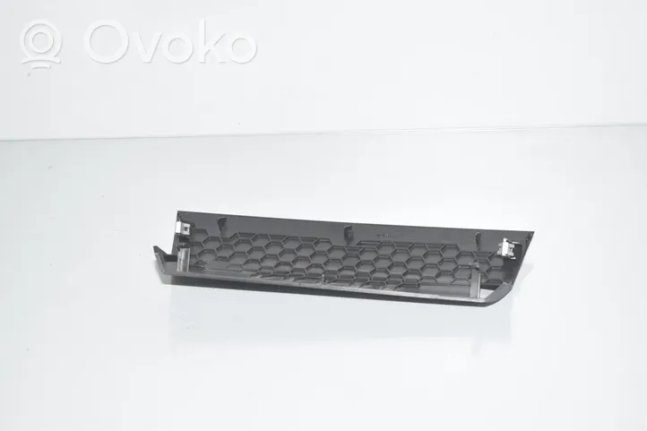 BMW X6 F16 Kita panelės detalė 9252543