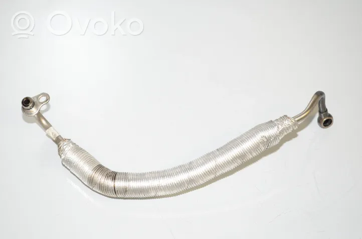 BMW 2 F46 Turbo turbocharger oiling pipe/hose 8586479