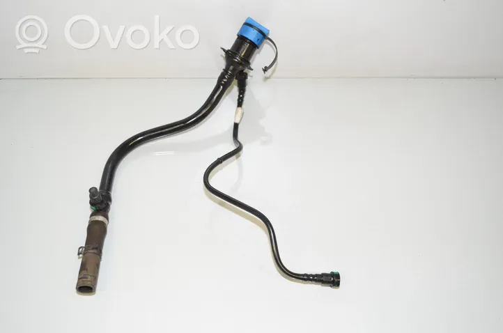 BMW X6 F16 Tubo di riempimento del liquido AdBlue 7320484