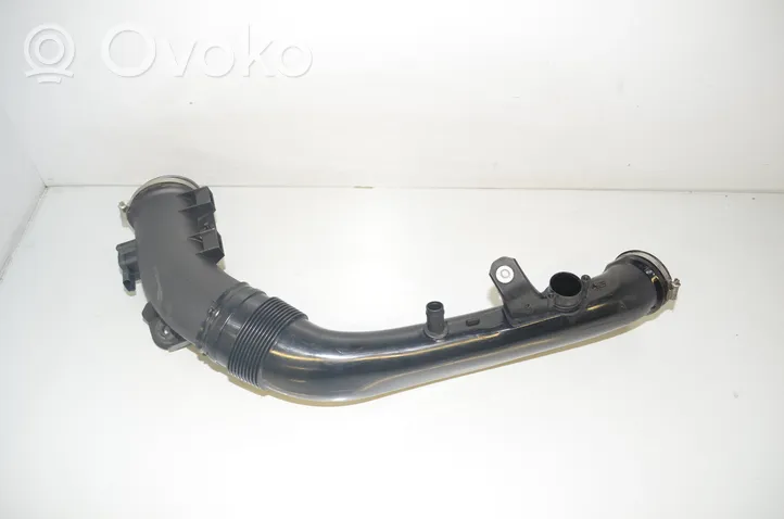 BMW X3 F25 Oro paėmimo kanalo detalė (-ės) 7583714