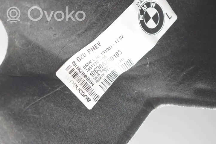 BMW 3 G20 G21 Izolacja termiczna / wygłuszenie pokrywy / maski silnika 7451110