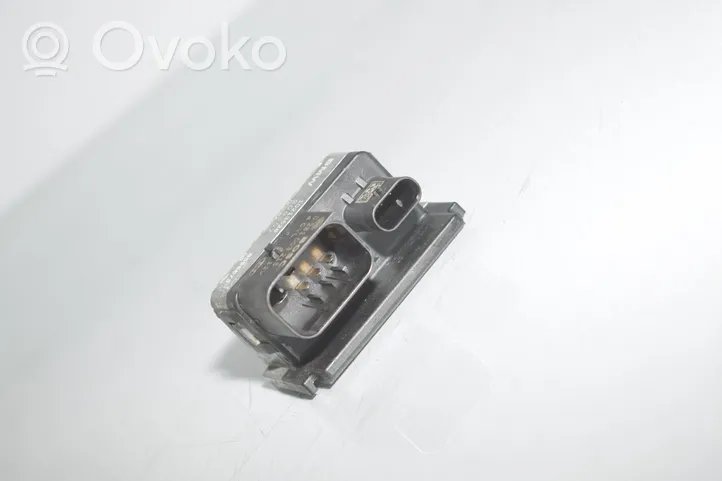 BMW 1 F40 Glow plug pre-heat relay 8596873