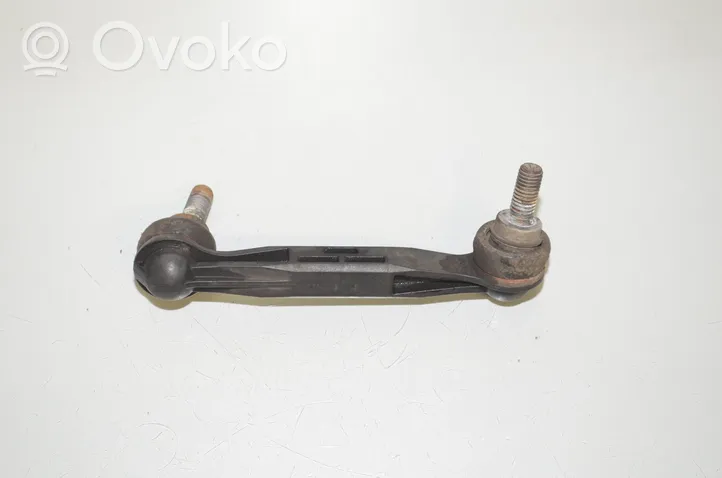 BMW 2 F22 F23 Galinė stabilizatoriaus traukė 6785607