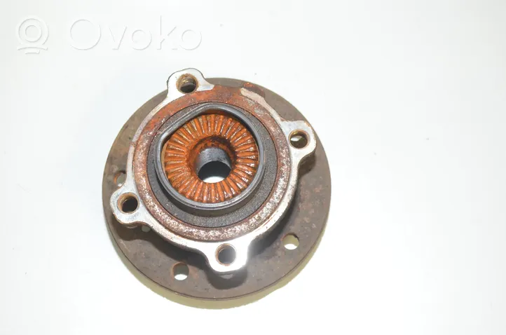 BMW X1 E84 Cuscinetto a sfera della ruota anteriore 6877562