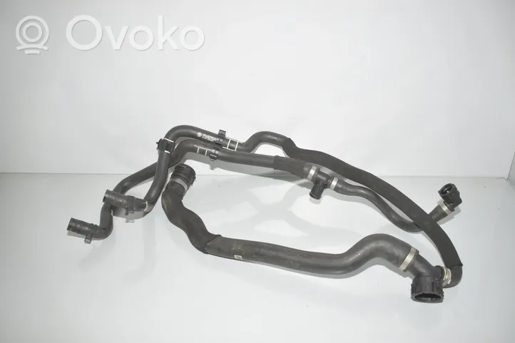 BMW 1 F40 Engine coolant pipe/hose 8584831