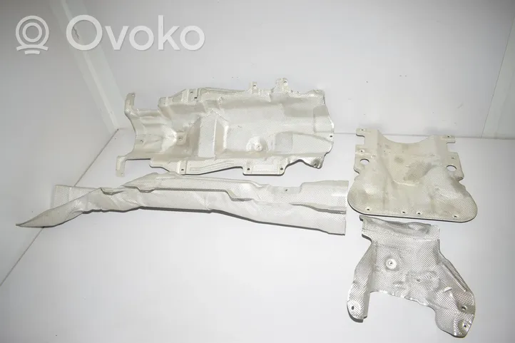 BMW 1 F40 Variklio termo izoliacija (apsauga nuo karščio) 7315970