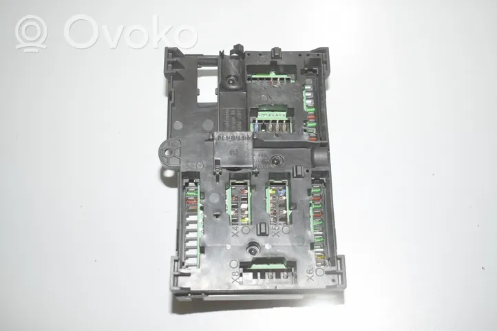 BMW 3 G20 G21 Module de fusibles 5A0E7D1