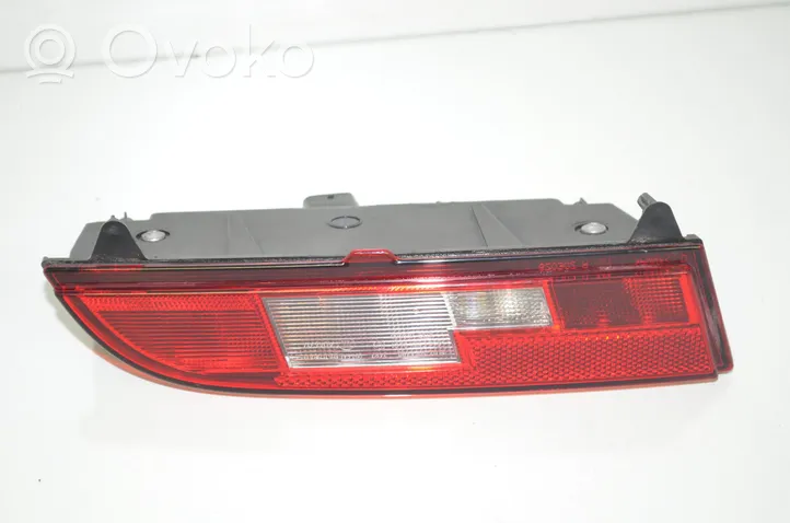 BMW i3 Rear/tail lights 7304044