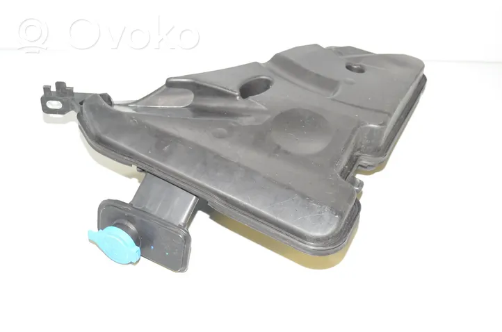 BMW 5 G30 G31 Serbatoio/vaschetta liquido lavavetri parabrezza 7357287