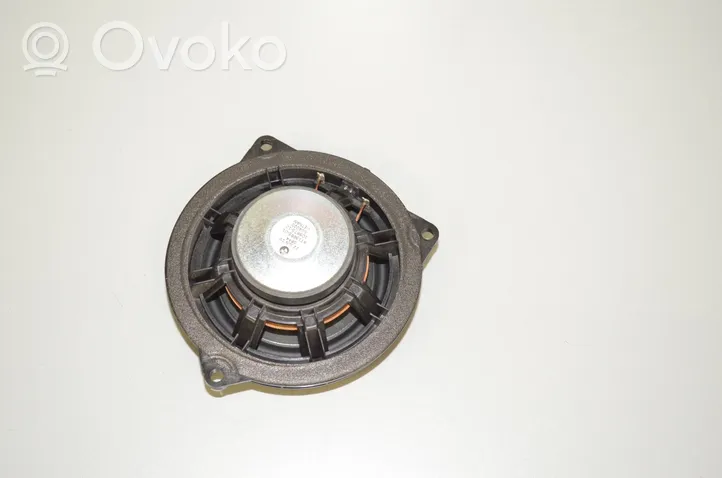 BMW i3 Altoparlante portiera anteriore 8715685