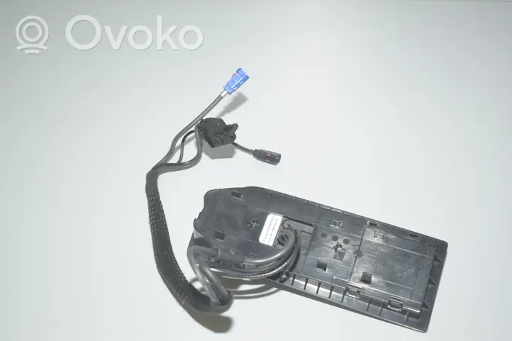 BMW 3 F30 F35 F31 Sterownik / Moduł sterujący telefonem 84109220652